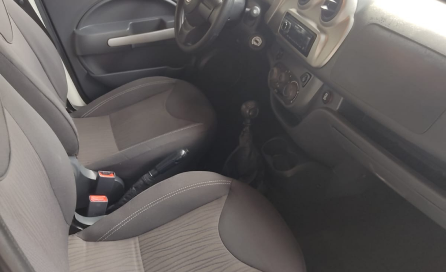 Fiat Uno Way ano 2014 1.0 completo
