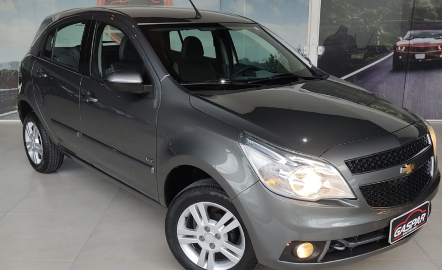 Chevrolet Agile LTZ 1.4 completo ano 2011
