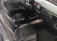 Kia Stonic 1.0 Turbo Hibrido ano 2022