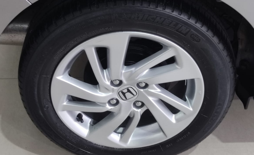 Volkswagen Polo 1.6 ano 2014 manual