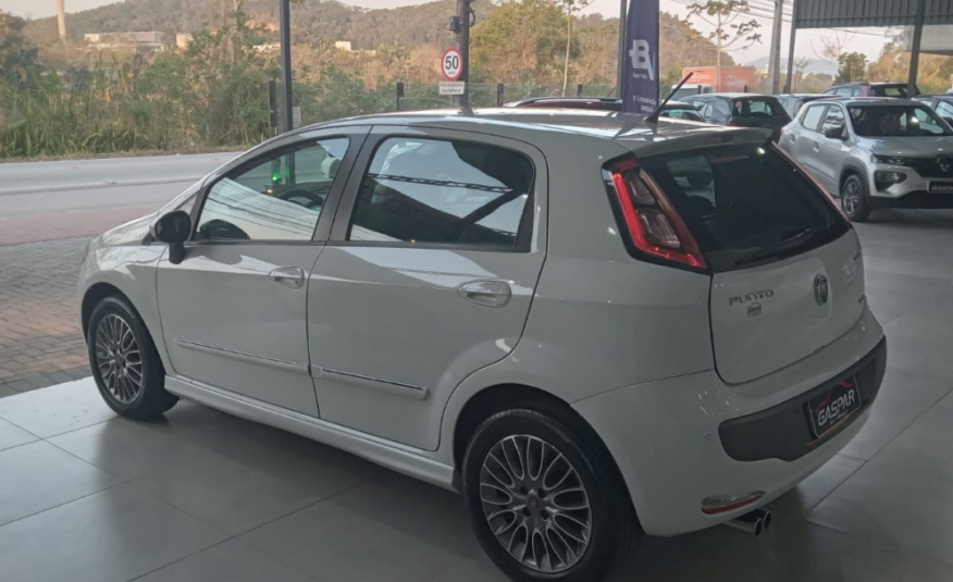 Fiat Punto Sporting 1.8 Manual ano 2013