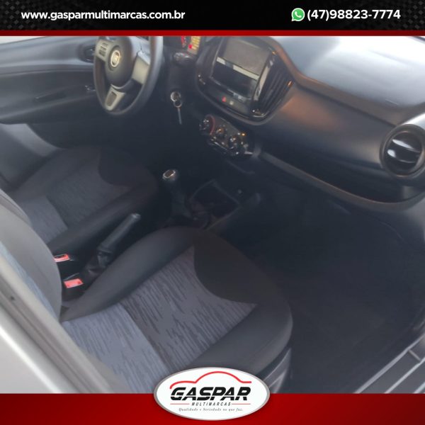 Fiat Uno Attractive 1.0 Completo 2016 - Image 10