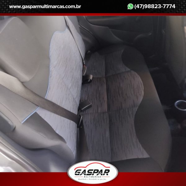 Fiat Uno Attractive 1.0 Completo 2016 - Image 12