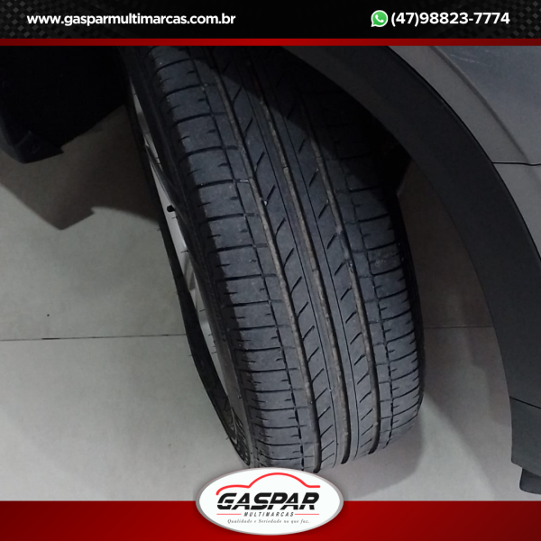 Tracker 1.0 Turbo ano 2021 - Image 8